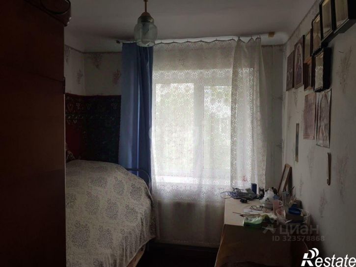 3-комн квартира улица Нестерова, 27,  д. 27