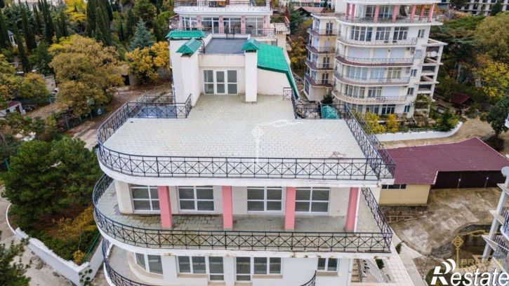 6-комн квартира улица Авроры, 48,  д. 48