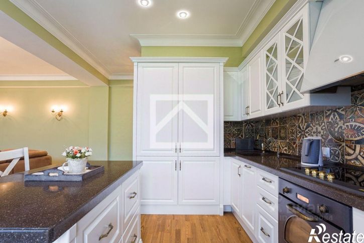 3-комн квартира Ялтинская, 16,  д. 16