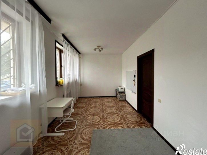 5-комн квартира улица Адмирала Юмашева, 24,  д. 24