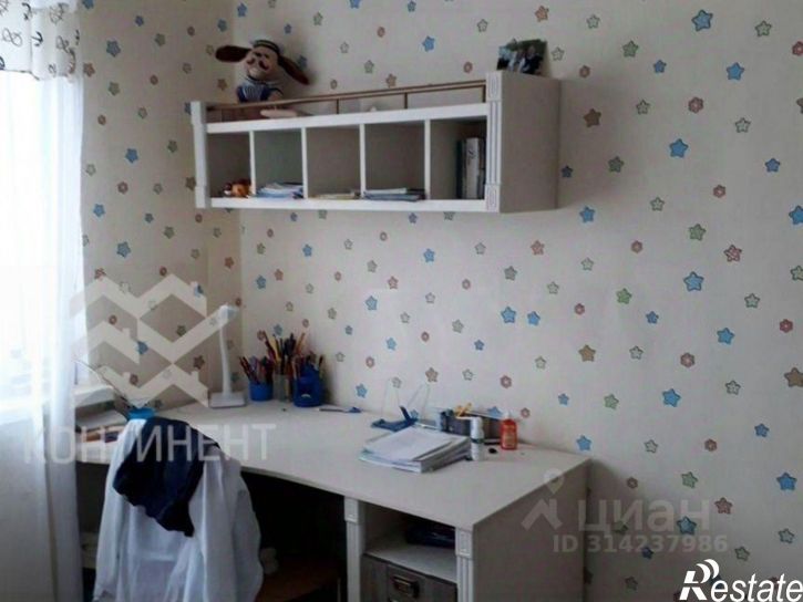 3-комн квартира улица Димитрова, 3,  д. 3