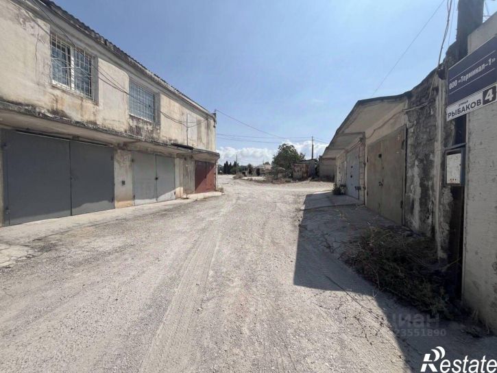 Гараж/парковка улица Павла Корчагина, 1А