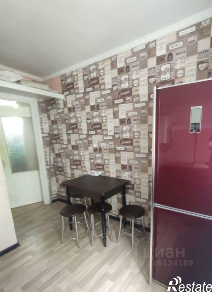 2-комн квартира Строительная улица, 12,  д. 12