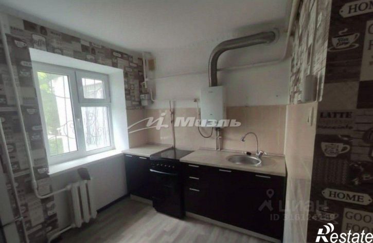 2-комн квартира Строительная улица, 12,  д. 12