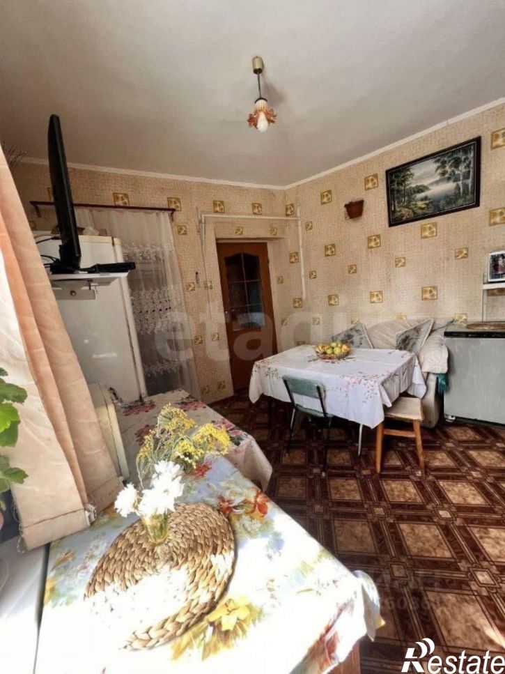 3-комн квартира Севастопольское шоссе, 8 литЖ,  д. 8 литЖ