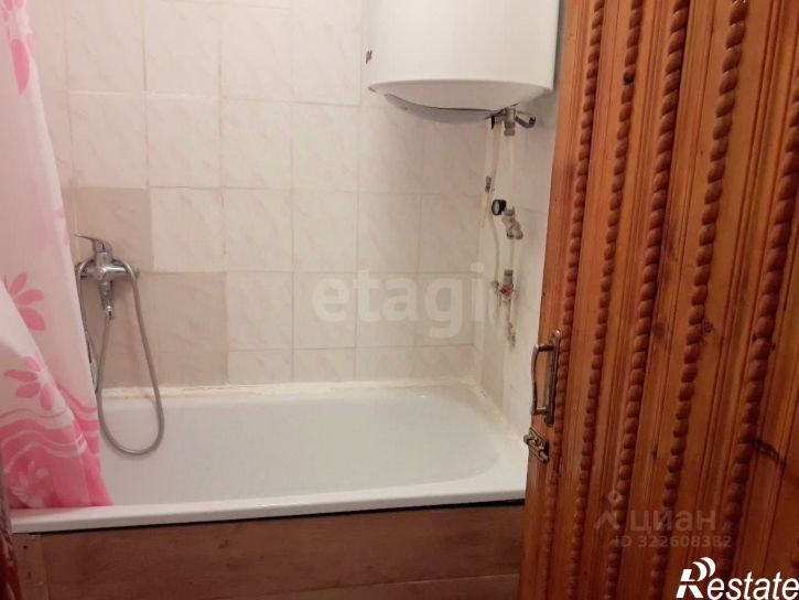 2-комн квартира улица Ульяновых, 12,  д. 12