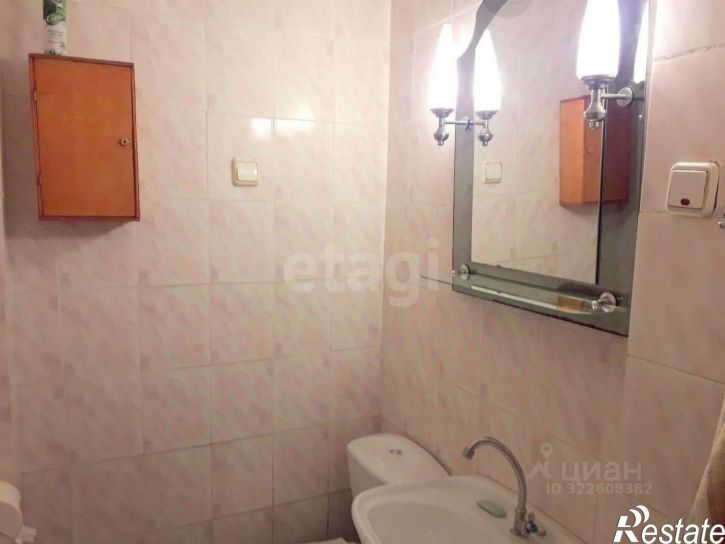 2-комн квартира улица Ульяновых, 12,  д. 12