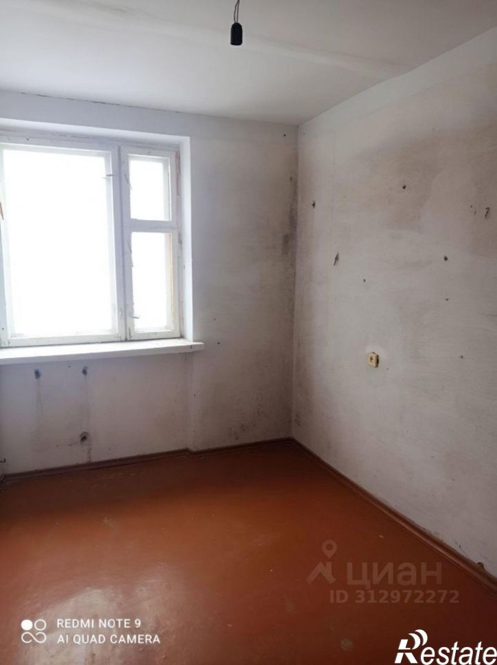 3-комн квартира ул Керченская, 15,  д. 15