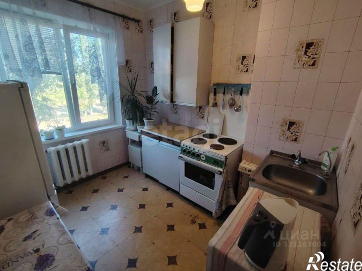 2-комн квартира 1-й микрорайон, 10,  д. 10