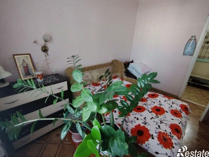 2-комн квартира 1-й микрорайон, 10,  д. 10