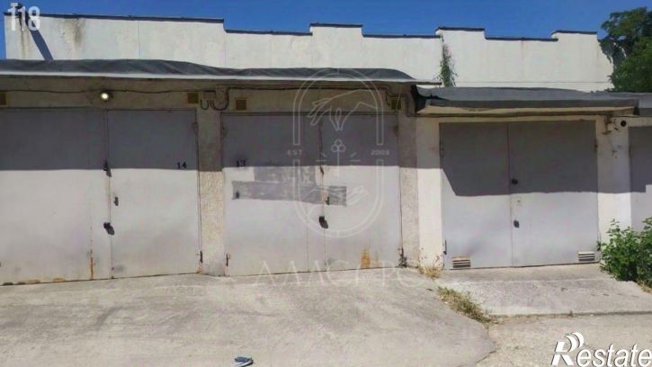 Гараж/парковка ул Адмирала Октябрьского, 34А,  д. 34А