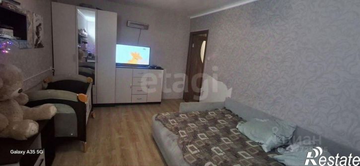 2-комн квартира ул Острякова, 11,  д. 11