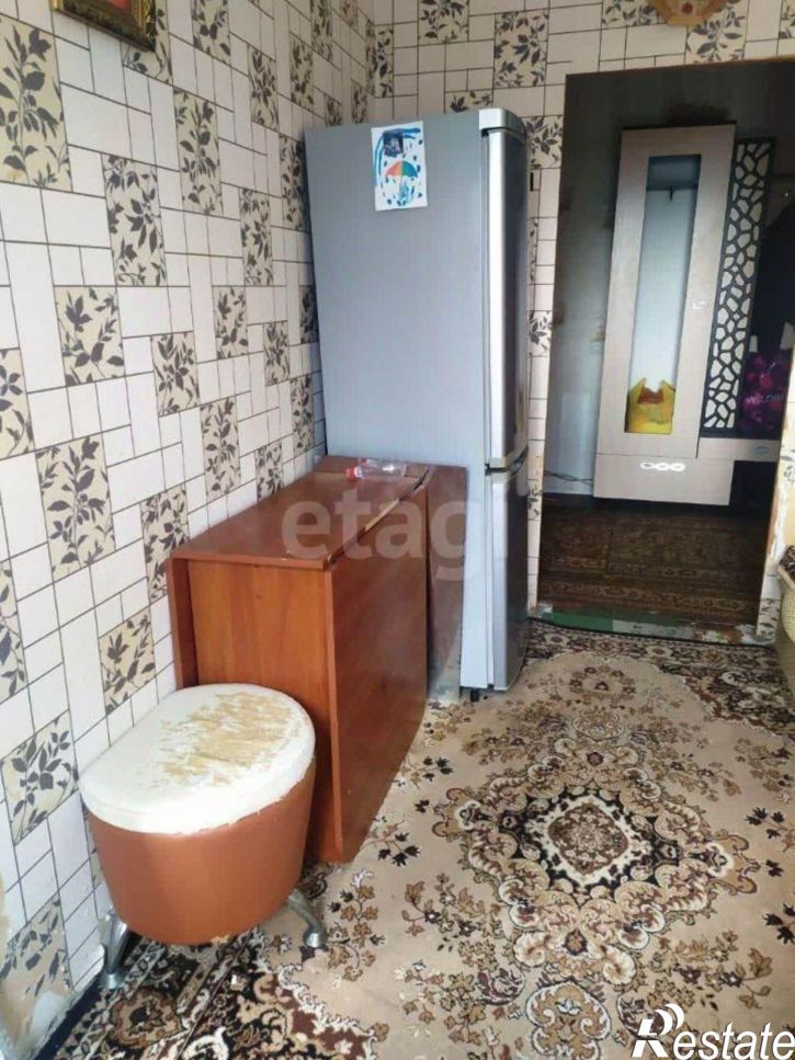 4-комн квартира улица Иванищева, 13,  д. 13