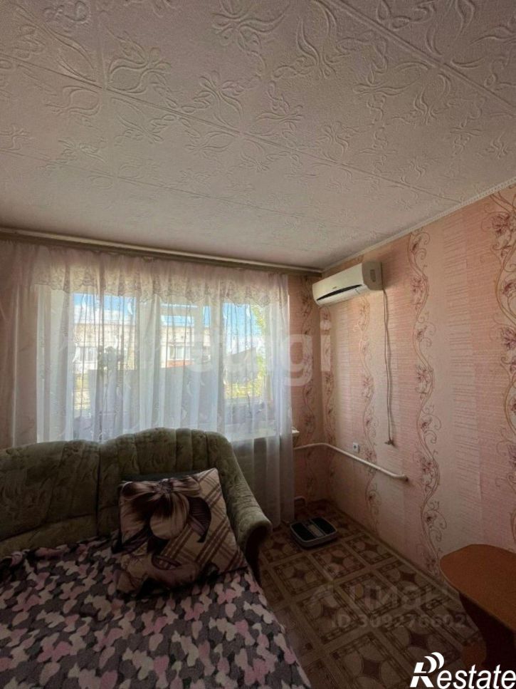 3-комн квартира мкр 10, 7,  д. 7