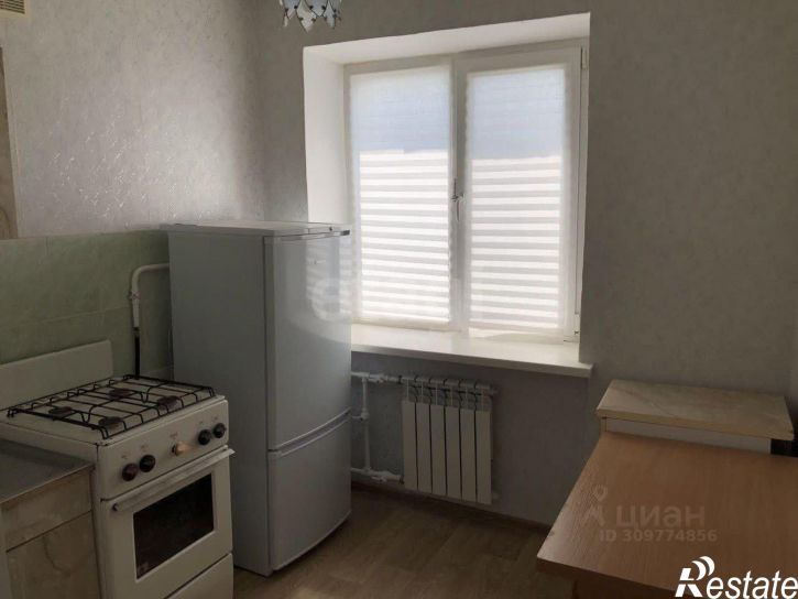 1-комн квартира проспект Героев Десантников, 2,  д. 2