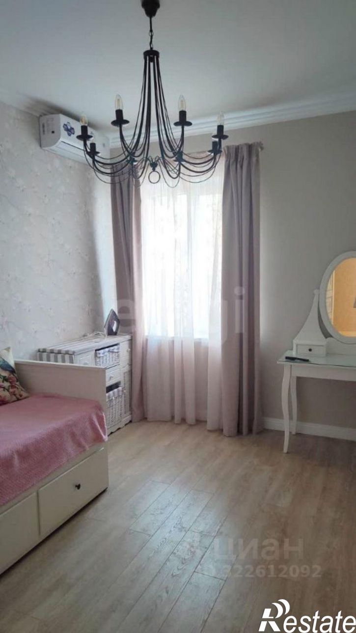 3-комн квартира улица Авроры, 44,  д. 44