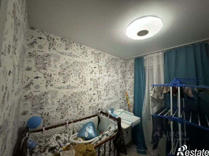 3-комн квартира ул Гвардейская, 8,  д. 8