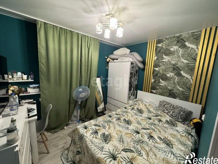 3-комн квартира ул Гвардейская, 8,  д. 8