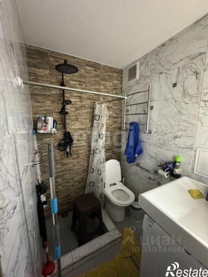 3-комн квартира ул Гвардейская, 8,  д. 8