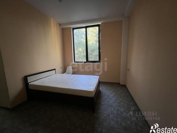 1-комн квартира улица Батурина, 16,  д. 16