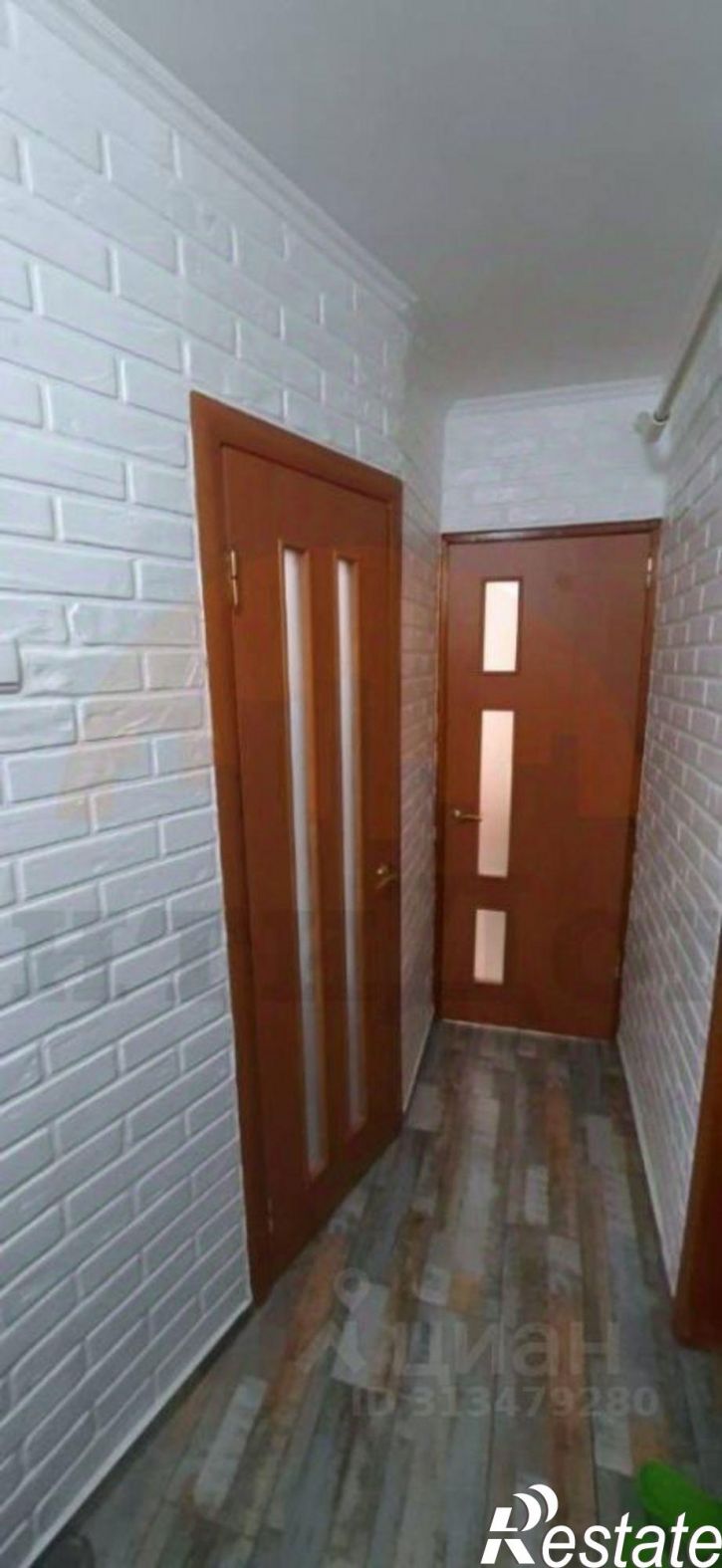 2-комн квартира Строительная улица, 14,  д. 14