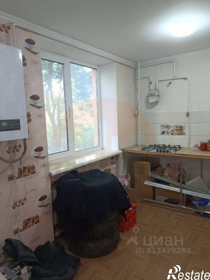 1-комн квартира пр-кт 60 лет СССР, 8,  д. 8