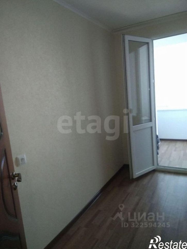 3-комн квартира проспект Героев Десантников, 2,  д. 2