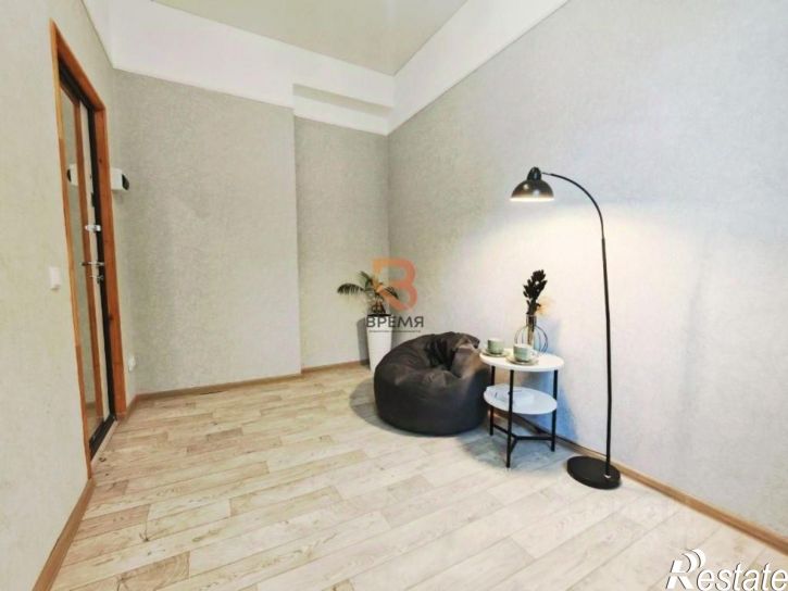 Комната ул Яблочкова, 10,  д. 10