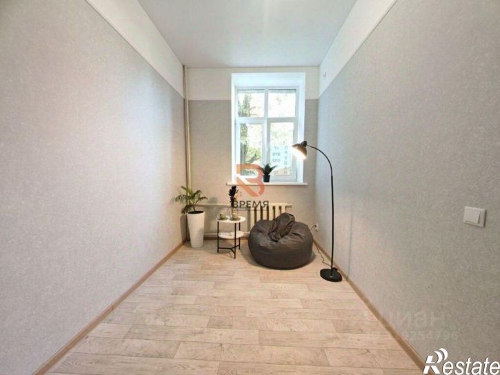 Комната ул Яблочкова, 10,  д. 10