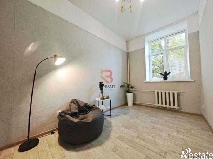 Комната ул Яблочкова, 10,  д. 10