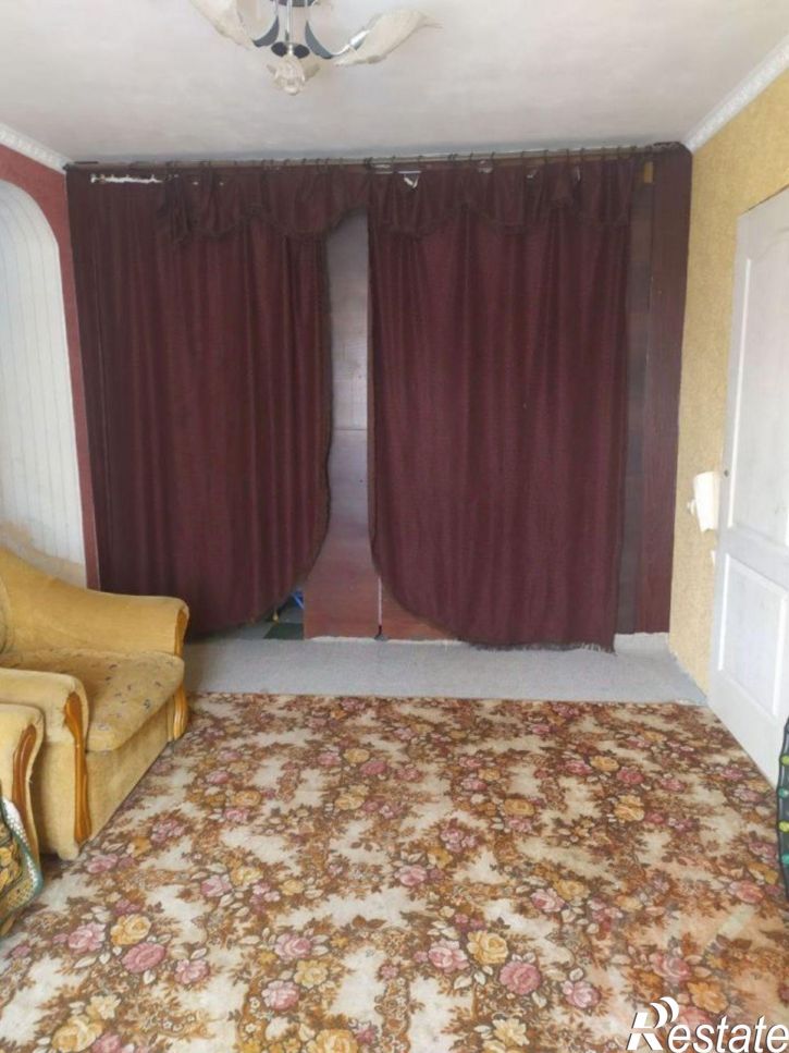 4-комн квартира улица Иванищева, 13,  д. 13