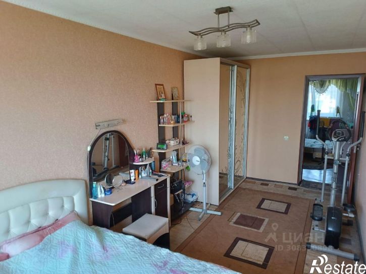 3-комн квартира Строительная улица, 14,  д. 14