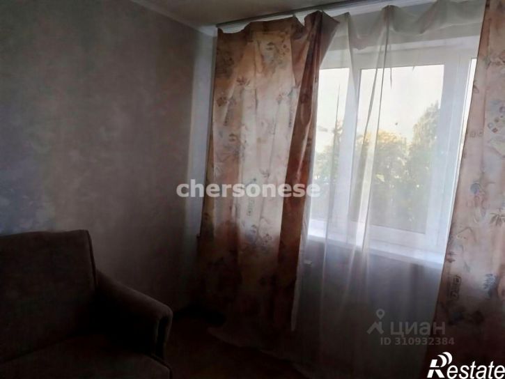 Комната ул Героев Подводников, 8,  д. 8