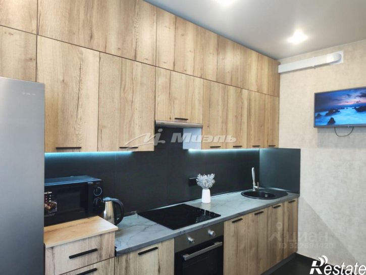 2-комн квартира ул Крымской весны, 5 2,  д. 5 2,  к. 2