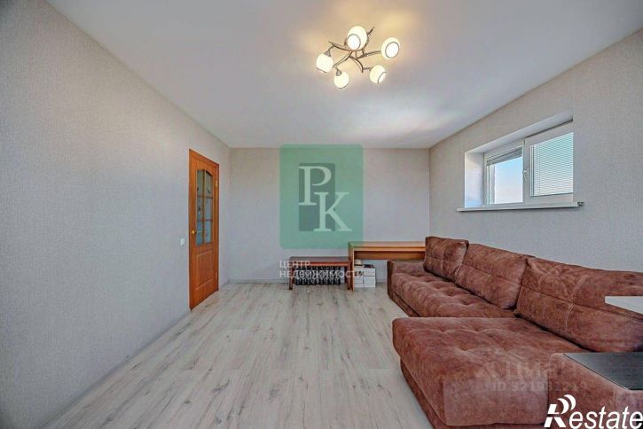 3-комн квартира улица Меньшикова, 88,  д. 88