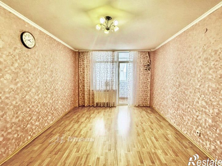 2-комн квартира пр-кт Победы, 44,  д. 44