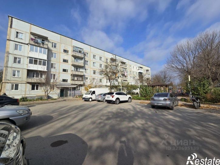 2-комн квартира улица Кондрашина, 84,  д. 84