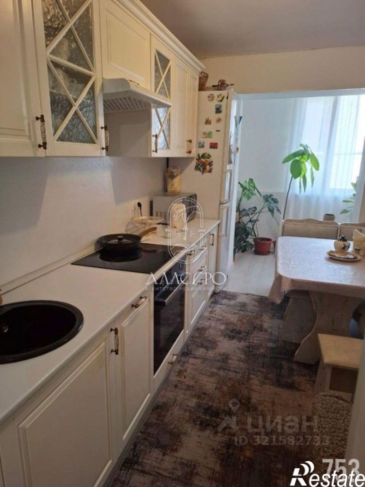 2-комн квартира улица Горького, 5,  д. 5