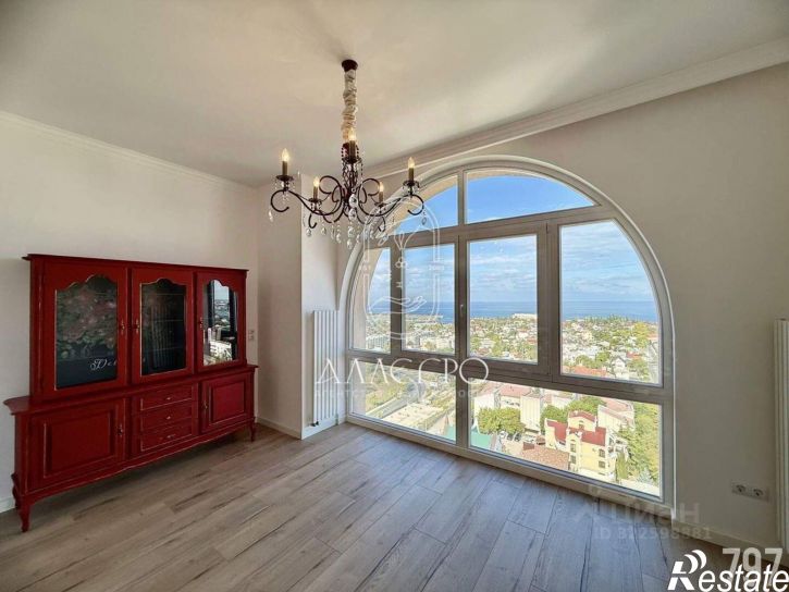 4-комн квартира 6-я Бастионная улица, 42,  д. 42