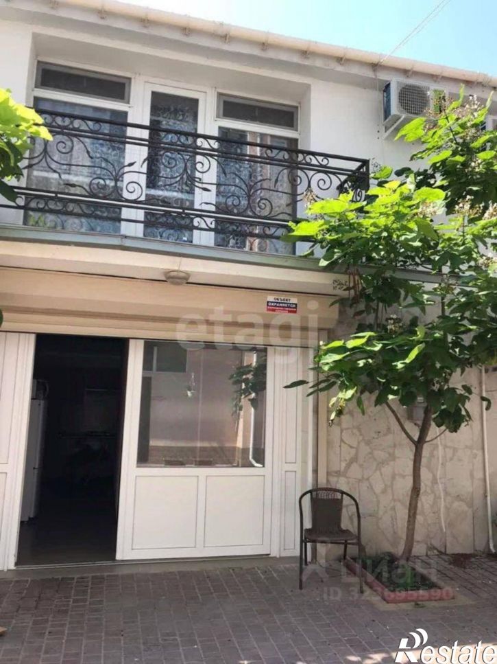 2-комн квартира Керченское шоссе, 76,  д. 76