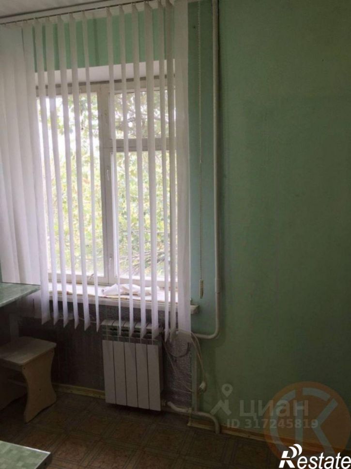 2-комн квартира мкр 8, 2,  д. 2