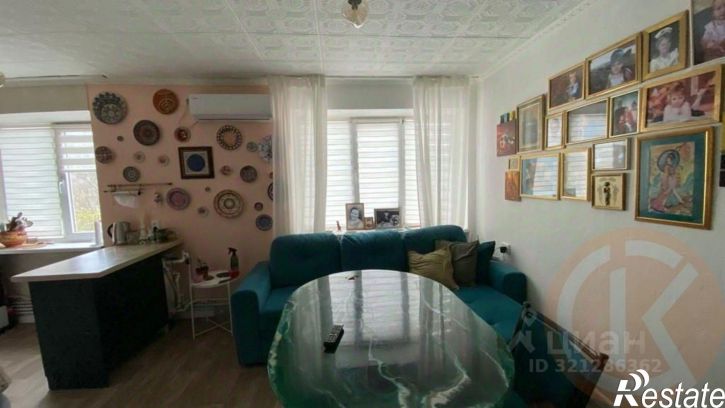 3-комн квартира улица Иванищева, 15,  д. 15