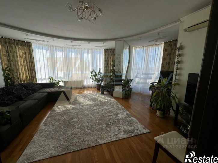 2-комн квартира Маячная улица, 16,  д. 16