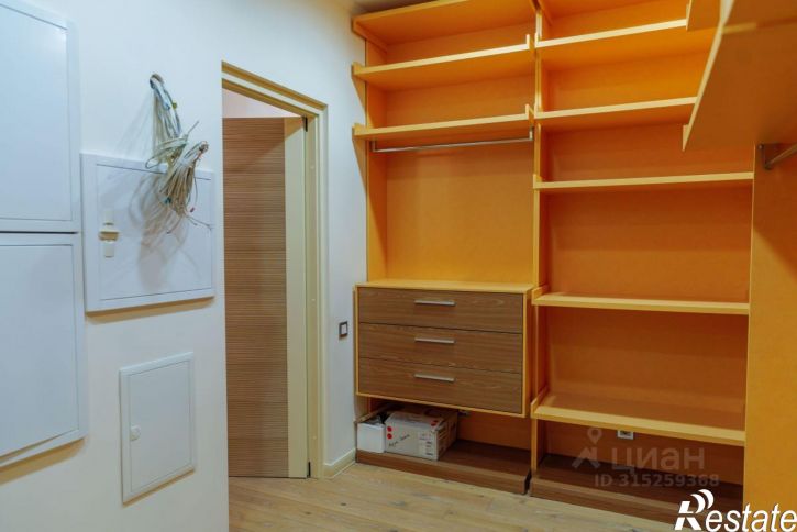 2-комн квартира Алушта, Парковая улица, 5