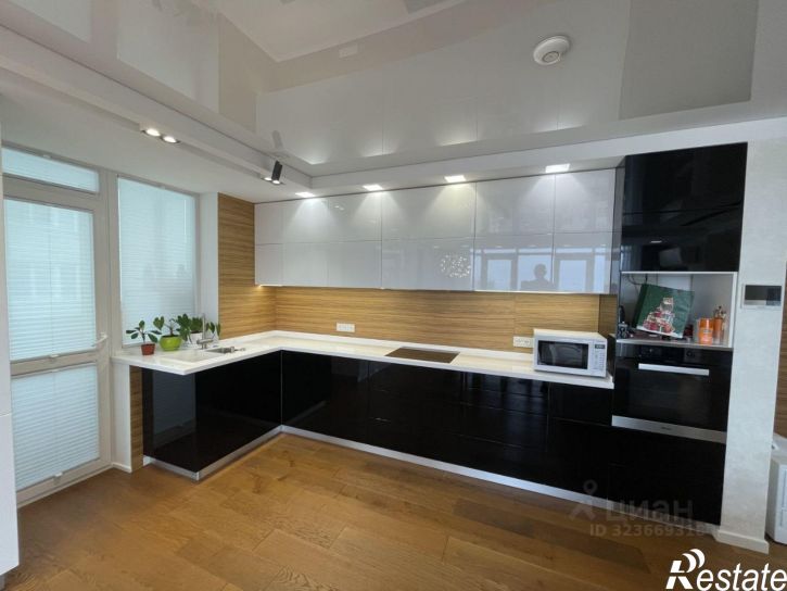 6-комн квартира улица Репина, 19,  д. 19