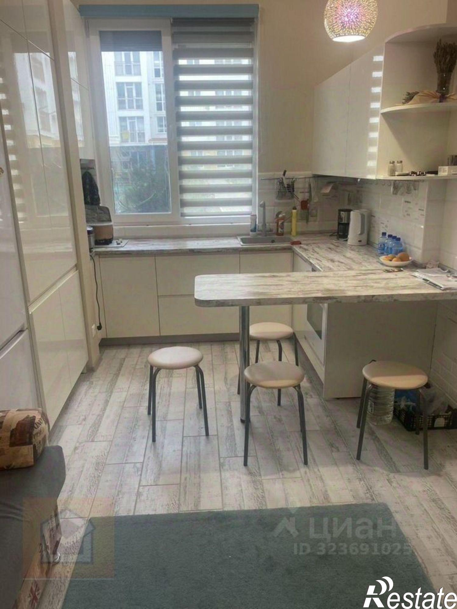 Купить квартиру за 10 500 000 рублей на улица Челнокова, 17 к1