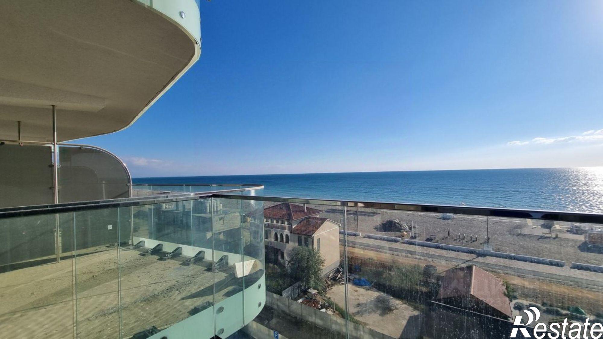 Купить квартиру за 16 277 800 рублей на Набережная улица, 64