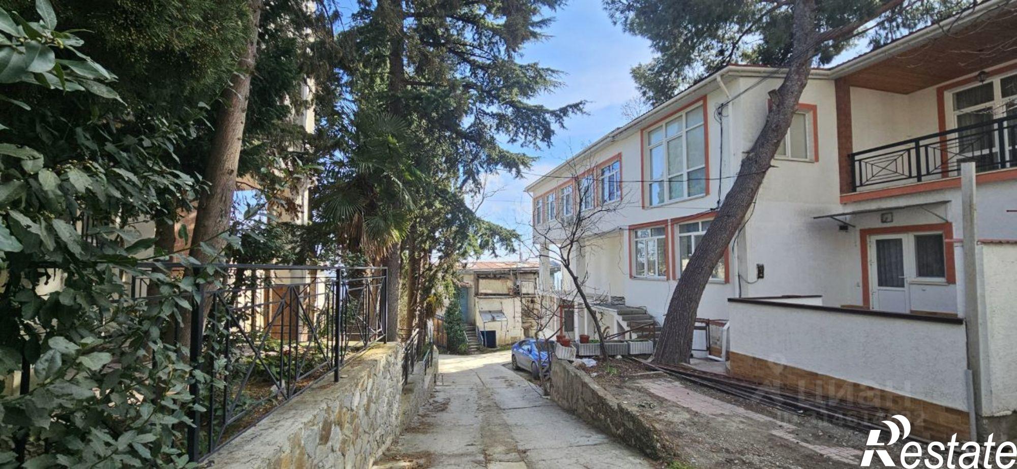 Купить квартиру за 11 500 000 рублей на Алупка