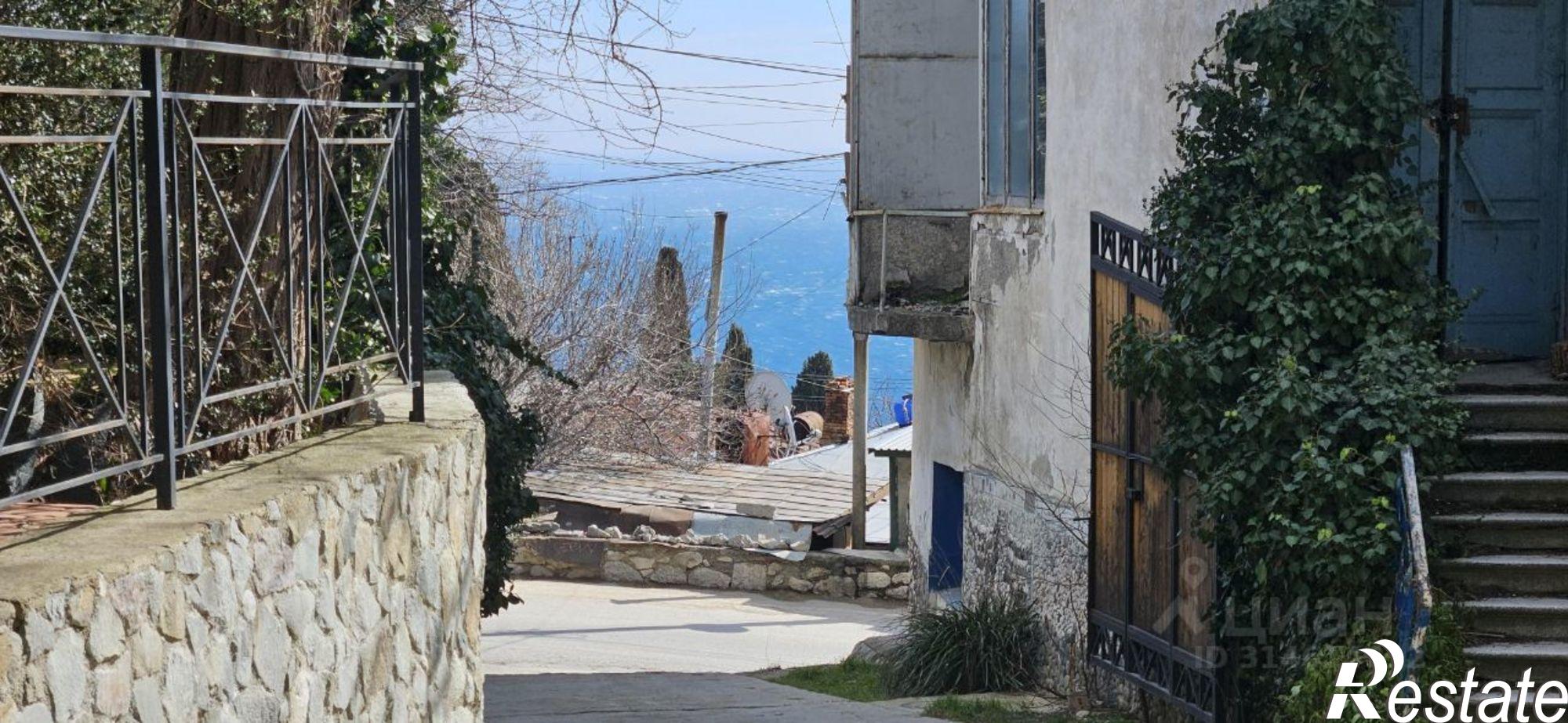 Купить квартиру за 11 500 000 рублей на Алупка