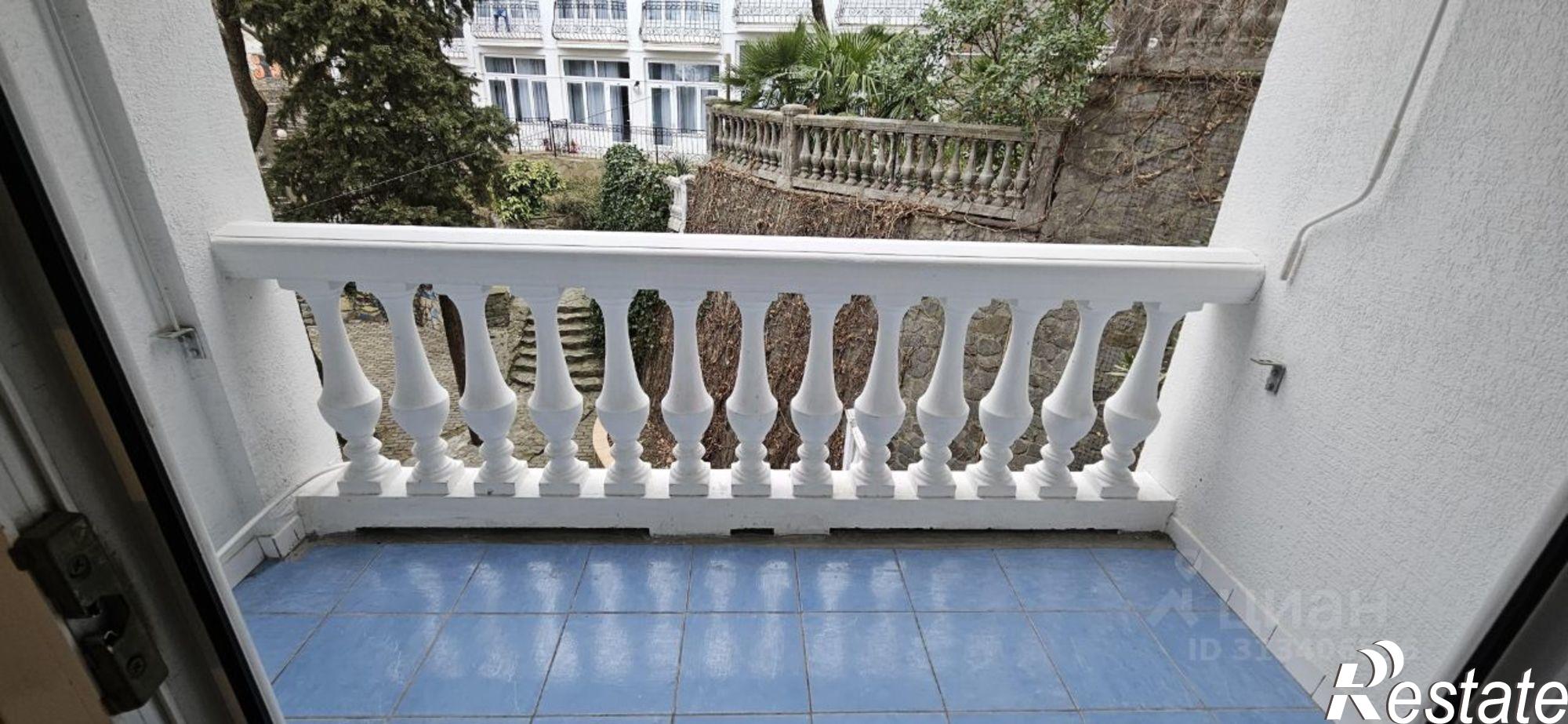 Купить квартиру за 12 500 000 рублей на Алупка, шоссе Свободы, 2